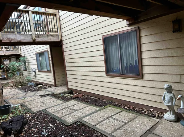 1500 E 10th Ave APT C10, Winfield, KS 67156