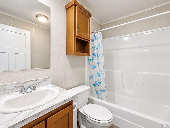 5th image of 215 Palmer Avenue SPACE 4