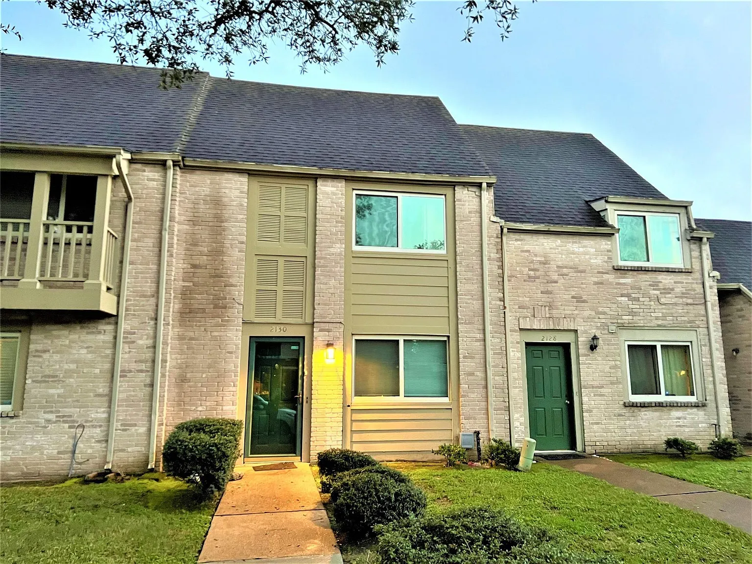 3 bed, 2.5 bath, 1786 sqft, $1,200 — Photo 2