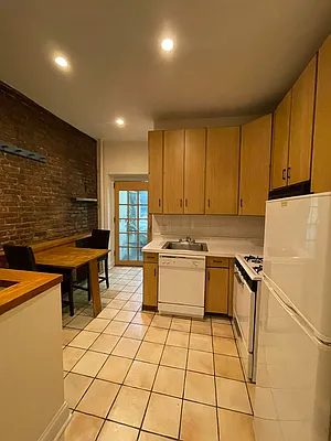 Rented by Charie Properties LLC | media 5