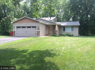 11812 Grouse St NW, Coon Rapids, MN 55448