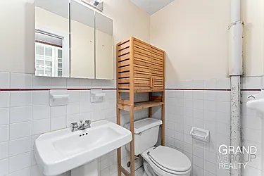 Rented by Grand Group Realty