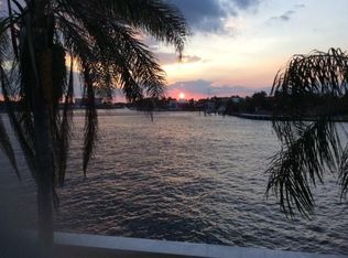 1105 S Riverside Dr APT 203, Pompano Beach, FL 33062