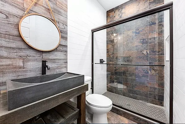 Rented by Compass | media 26