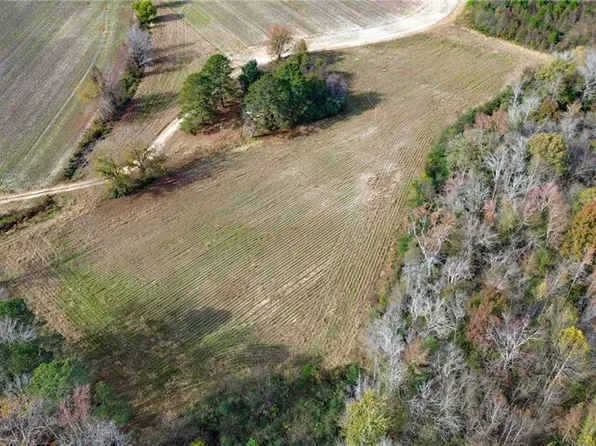 Southwestern Blvd, Suffolk, VA 23437