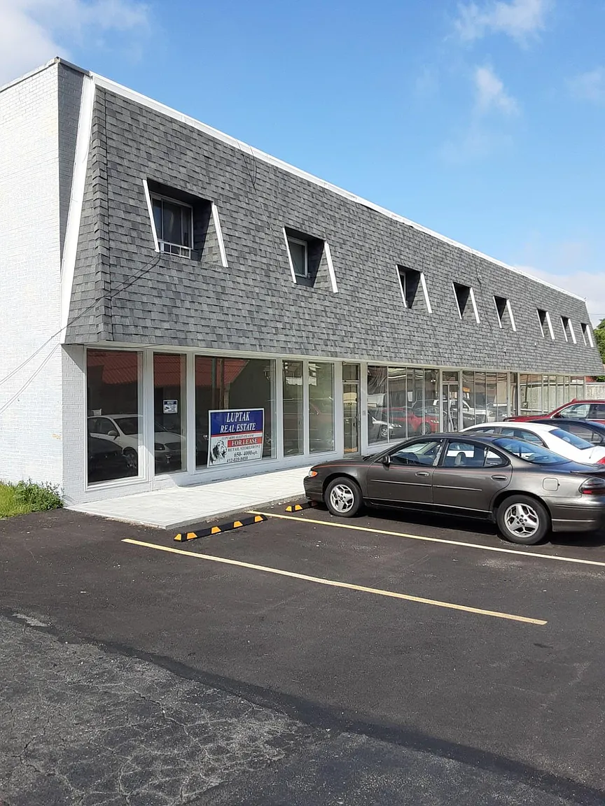 704 Lincoln Hwy #3 photo 1