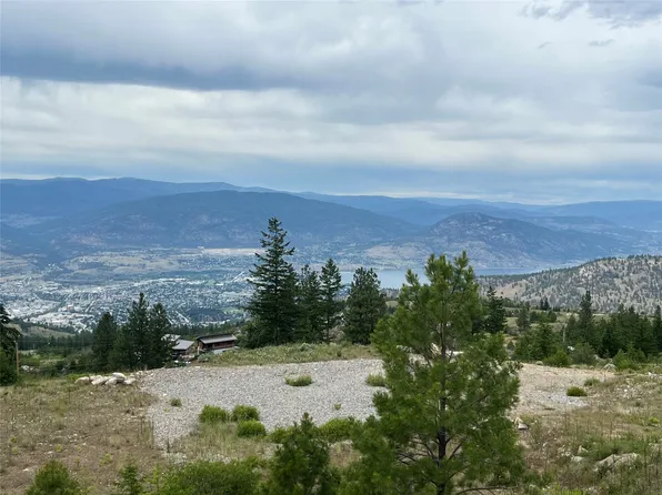 3011 Carmi Rd, Penticton, BC V2A 8V5