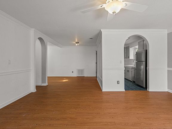 5th image of 3985 Cirrus St