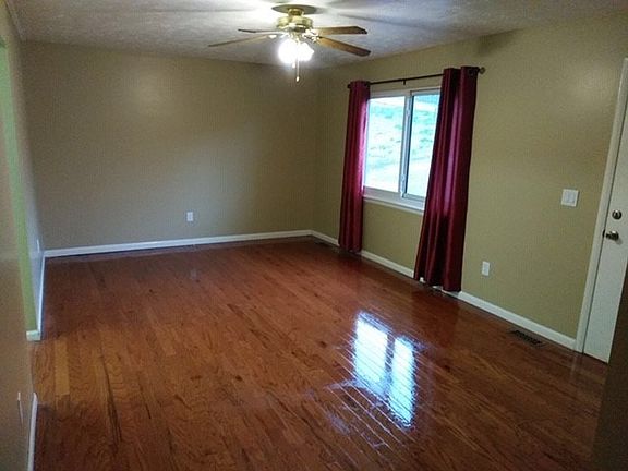 2nd image of 451 Quail Dr