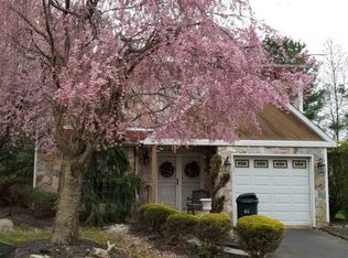 13358 Susan Ter, Philadelphia, PA 19116
