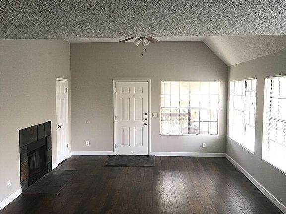 2nd image of 465 Forestway Cir Unit 205