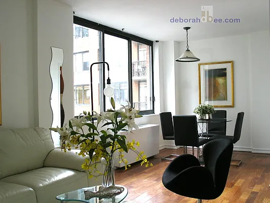 Sold by Deborah Bee RE | media 1