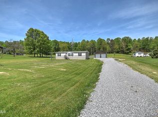 3847 Island Rd, Blountville, TN 37617