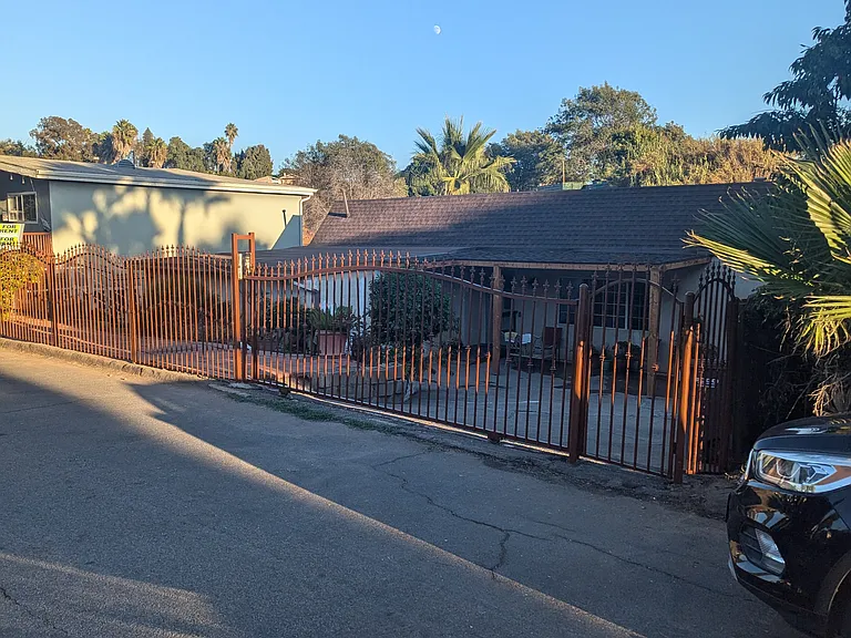 1903 Ensenada St — Photo 8