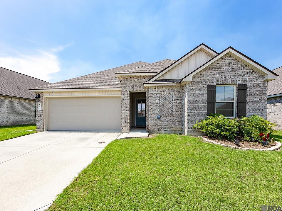 1st image of 642 Correns Ln