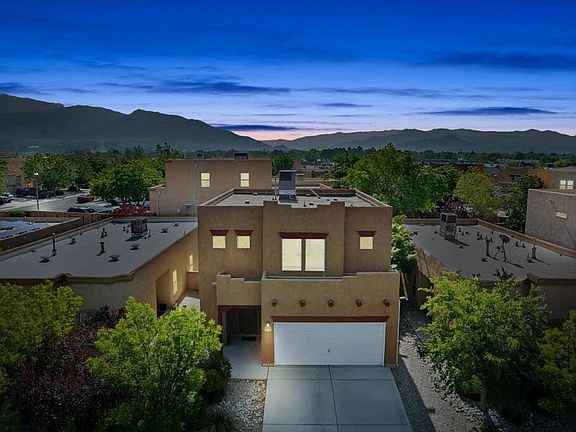 2nd image of 348 Terra Vista Trl SE