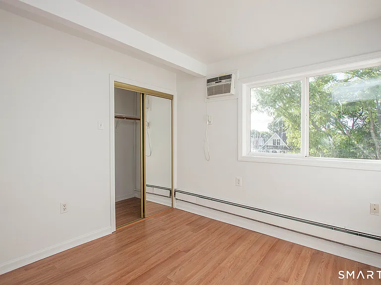 2879 Fairfield Ave #3 — Photo 11