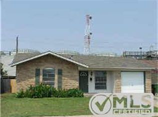 611 Parker Cir, Garland, TX