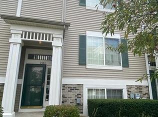 137 Enclave Cir UNIT C, Bolingbrook, IL 60440