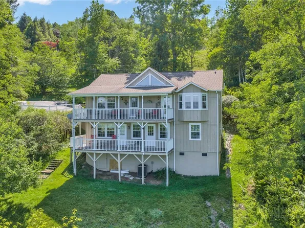844 Alpine Drive, Blowing Rock, NC 28605