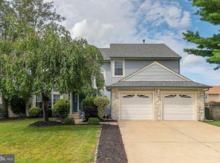 64 Saddlebrook Dr, Sewell, NJ 08080