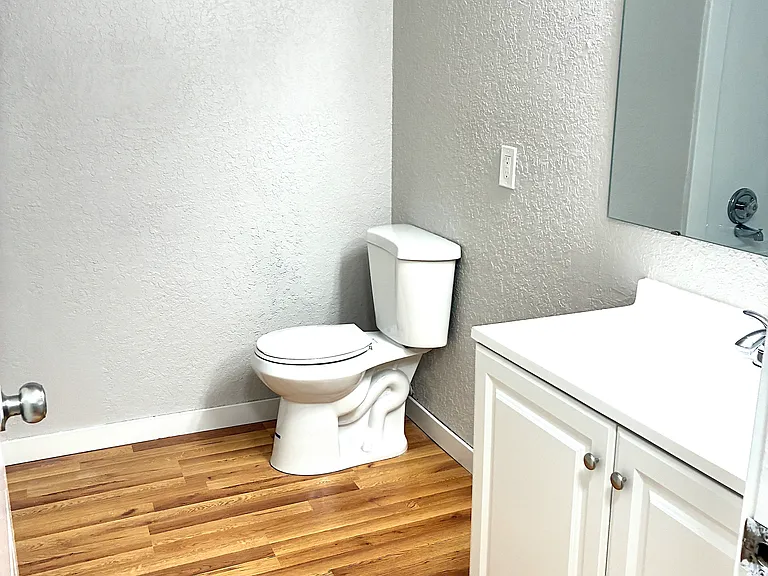 15409 9th Ave SW #5 — Photo 10