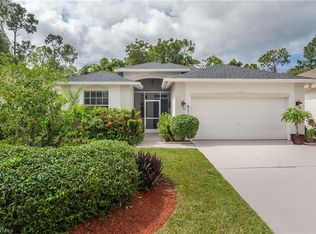 270 Stanhope Cir, Naples, FL 34104