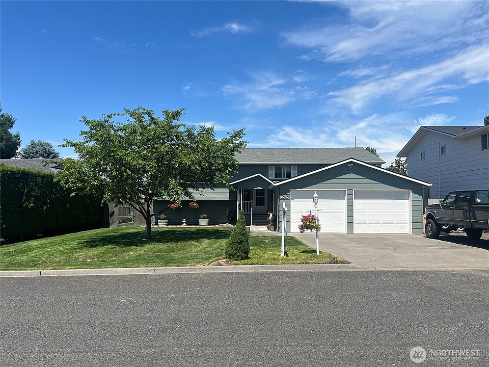 1st image of 1267 SE Constitution Drive
