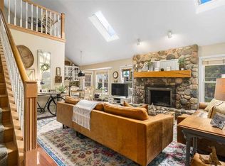 1402 Woodview Ct, Petoskey, MI 49770