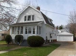 5212 Yorkshire Rd, Parma, OH 44134