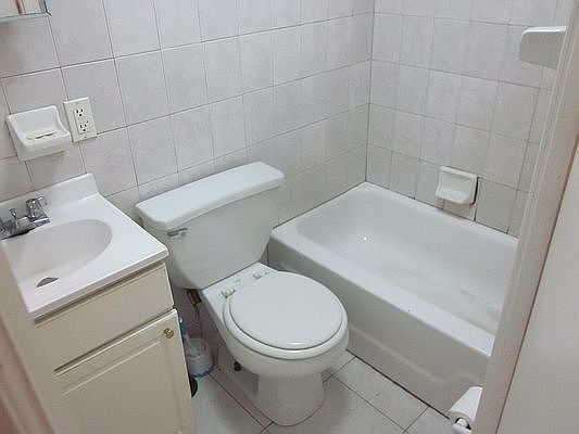 4th image of 232 Boerum St #1LF