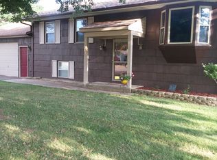 403 E Oregon St, Polo, IL 61064