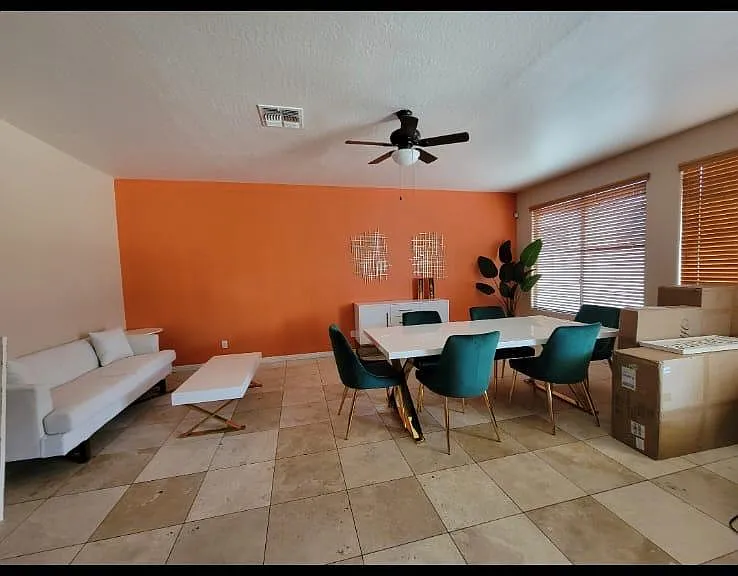 3205 W Pleasant Ln — Photo 12