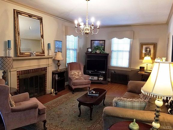 2nd image of 4346 Fort Ave