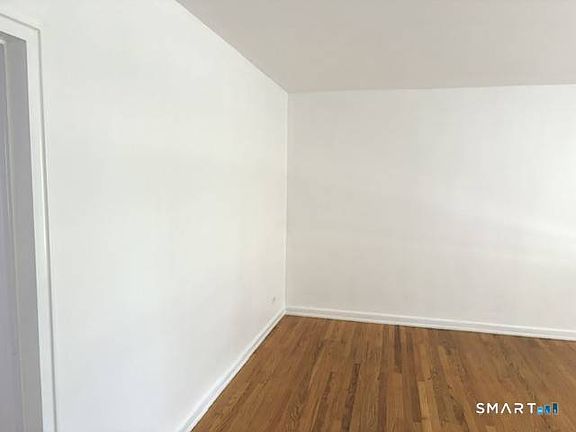 4th image of 134 Summer Street #1B