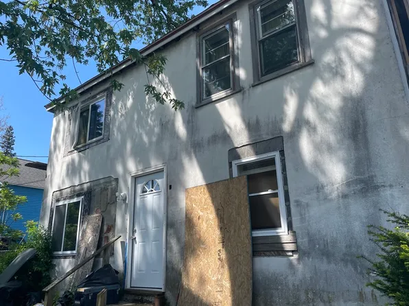 9 Depot St, Sutton, MA 01590