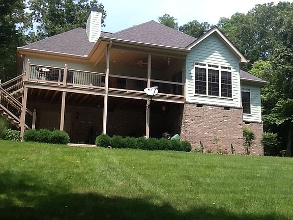 2nd image of 154 Holly Ln