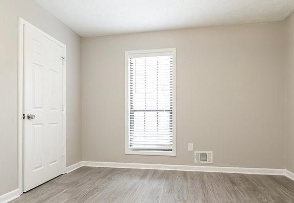 4th image of 26242 Majestic Way #5
