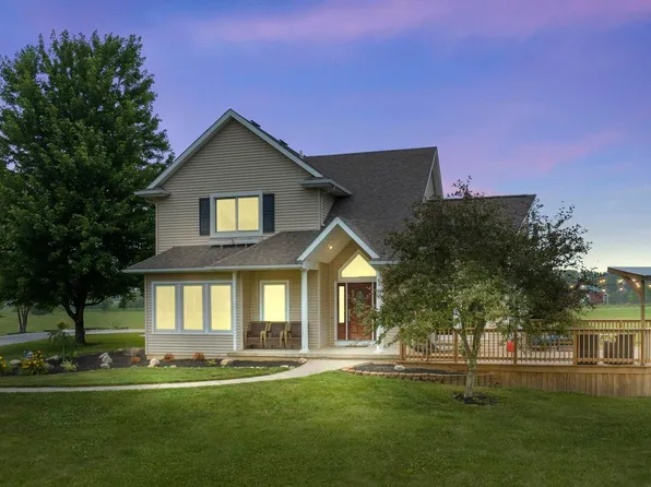 17814 Wesley Chapel Rd, Churubusco, IN 46723