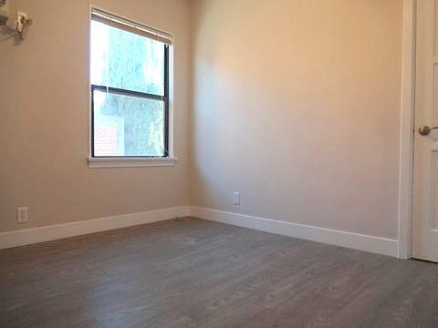 5th image of 5260 Tujunga Ave