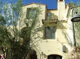 1013 Villorrio Dr S, Palm Springs, CA 92262