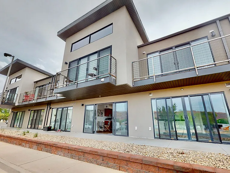 433 Kane Creek Blvd #B110 — Photo 9