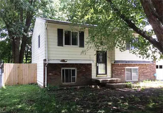 267 Lansdowne Rd photo 1