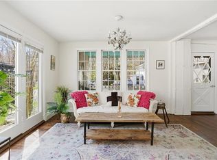 25 Fried Ave, Bristol, RI 02809