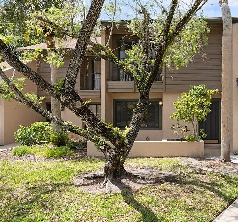 Sunridge Dr