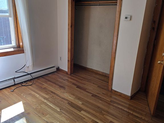 5th image of 7 Margaret St APT 4