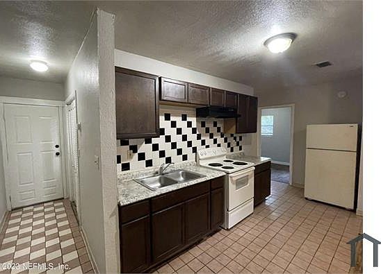 1st image of 1738 Wright Ave APT 4