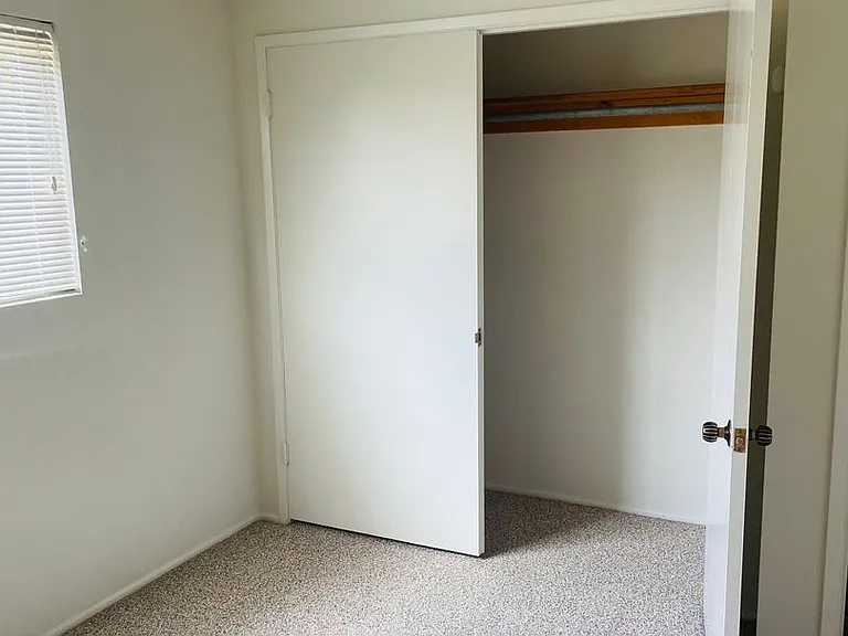 469 Kern Ave — Photo 24