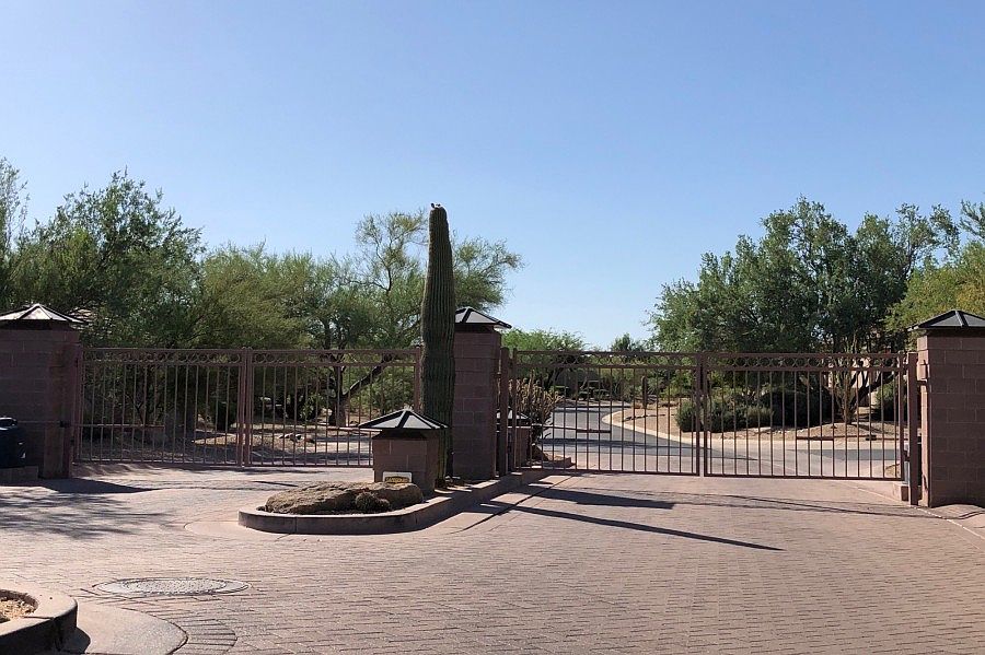 1st image of 7290 E Buckhorn Trl