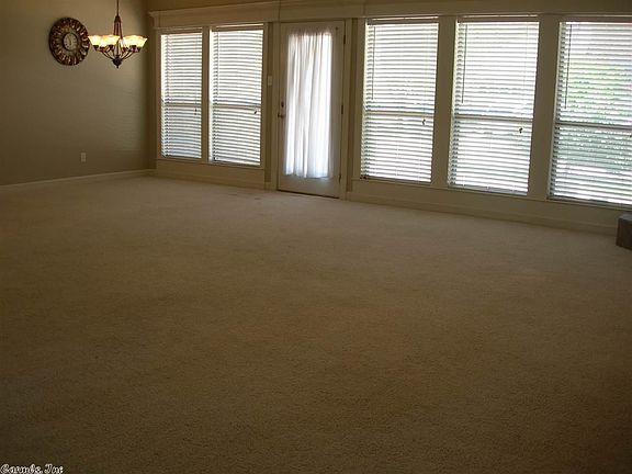 4th image of 214 Country Club Pkwy